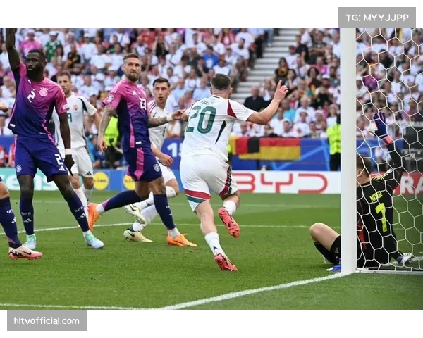 马赫雷斯宝刀未老 两射一传助阿尔及利亚提前出线